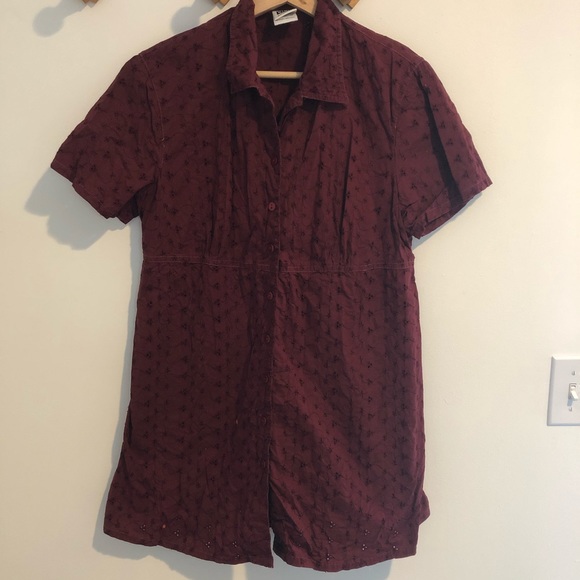 Maroon floral print button down/tie maternity - Picture 1 of 8